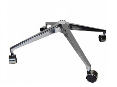 4 Leg Chair 28